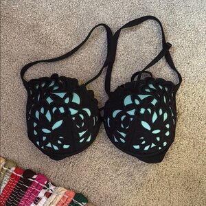 Shade & Shore Black and teal Bikini with Intricate Cut-Out Design
